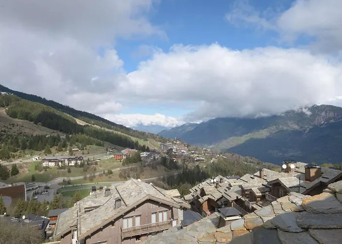 Apartment Duplex De 120 M² A 1650, Pour 8 Pers., Centre Station, Proche Pistes Avec Cheminee Et Parking - Fr-1-631-161